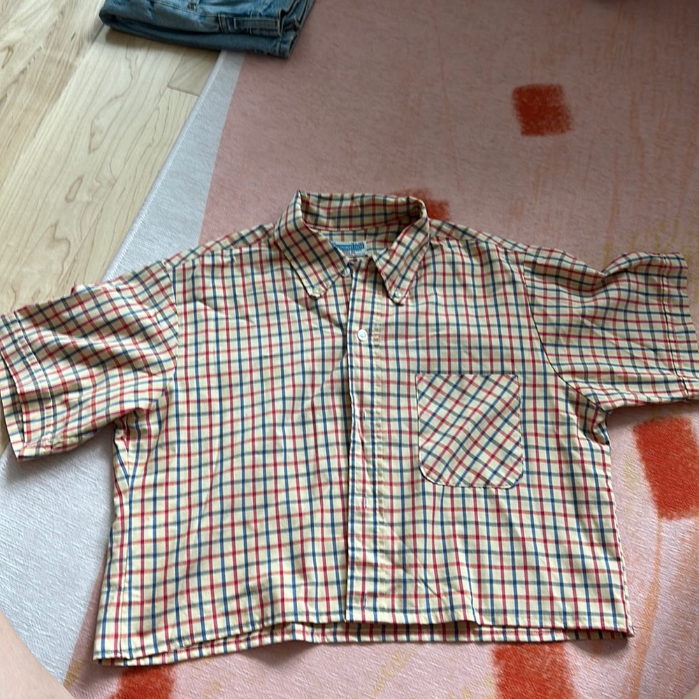 Button up cropped unisex  top
